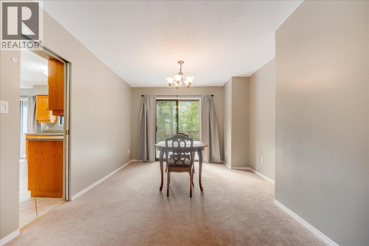 828 8th Avenue, Montrose