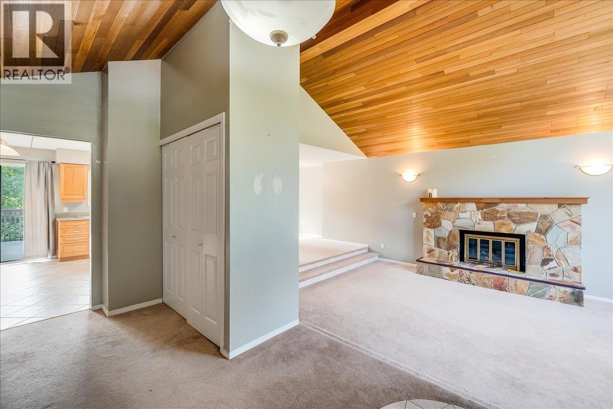 828 8th Avenue, Montrose