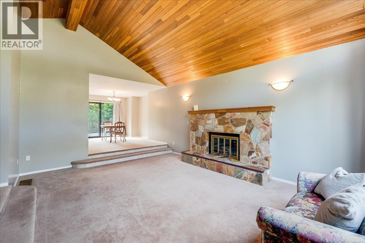 828 8th Avenue, Montrose
