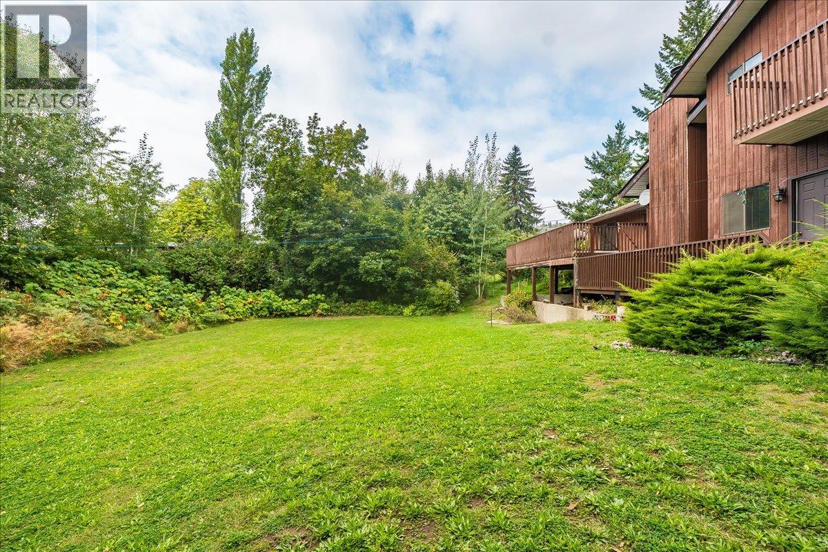 828 8th Avenue, Montrose