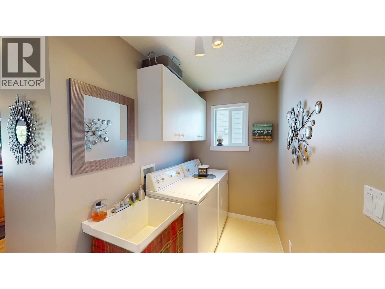 1908 12th Street S, Cranbrook