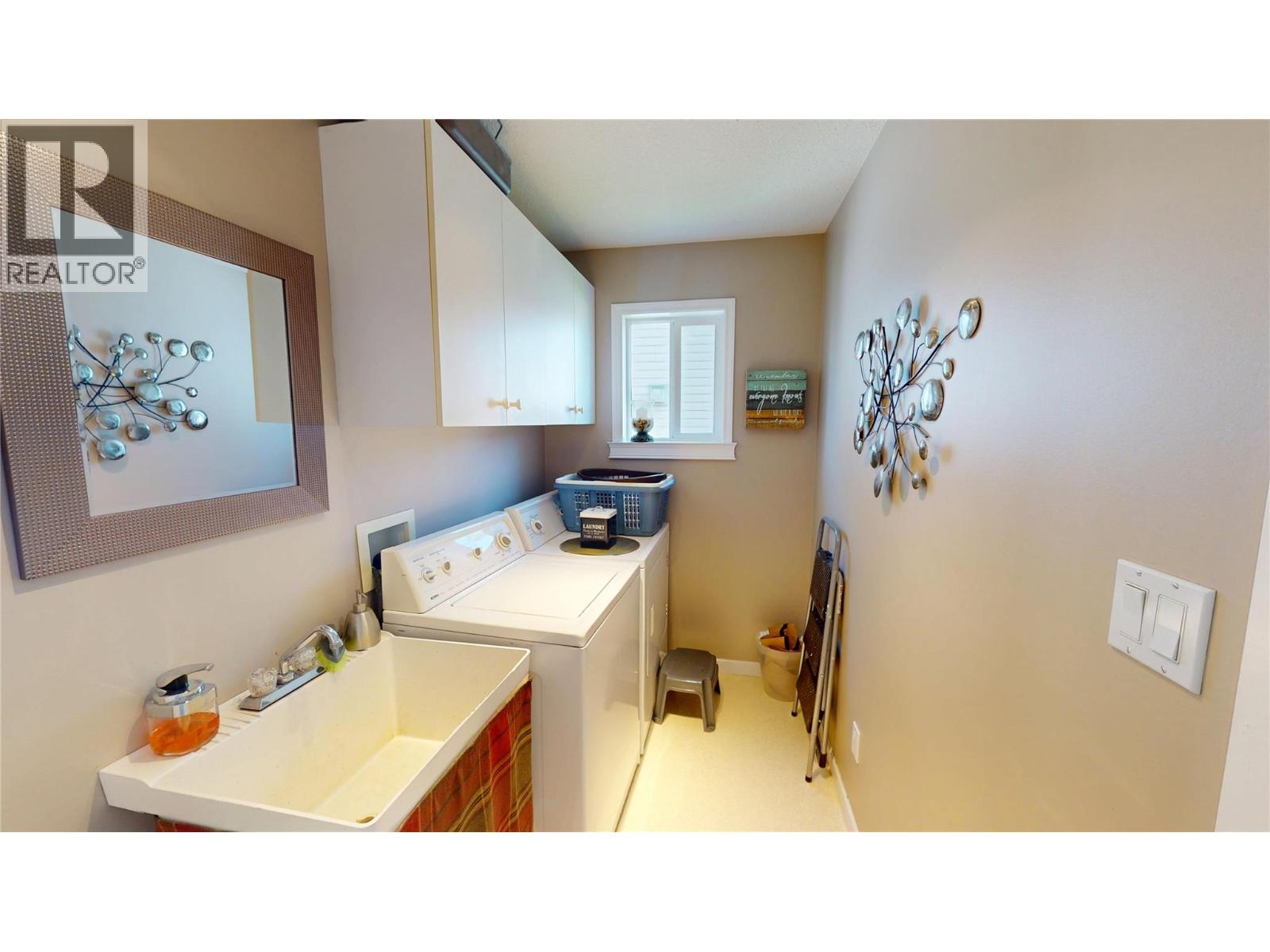 1908 12th Street S, Cranbrook