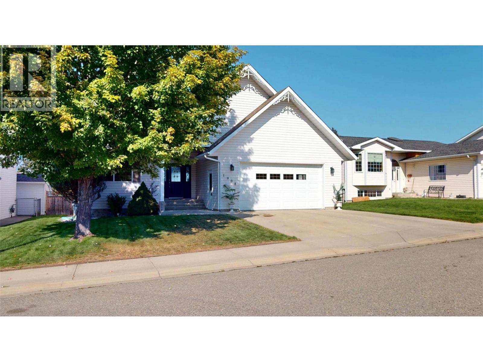 1908 12th Street S, Cranbrook