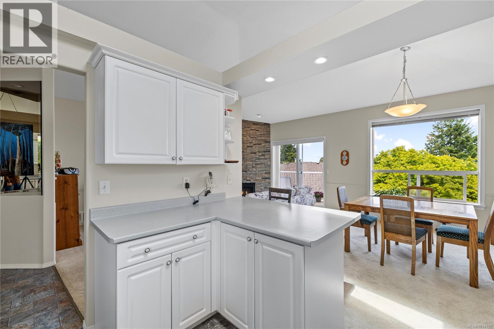 6339 Savary St, Nanaimo