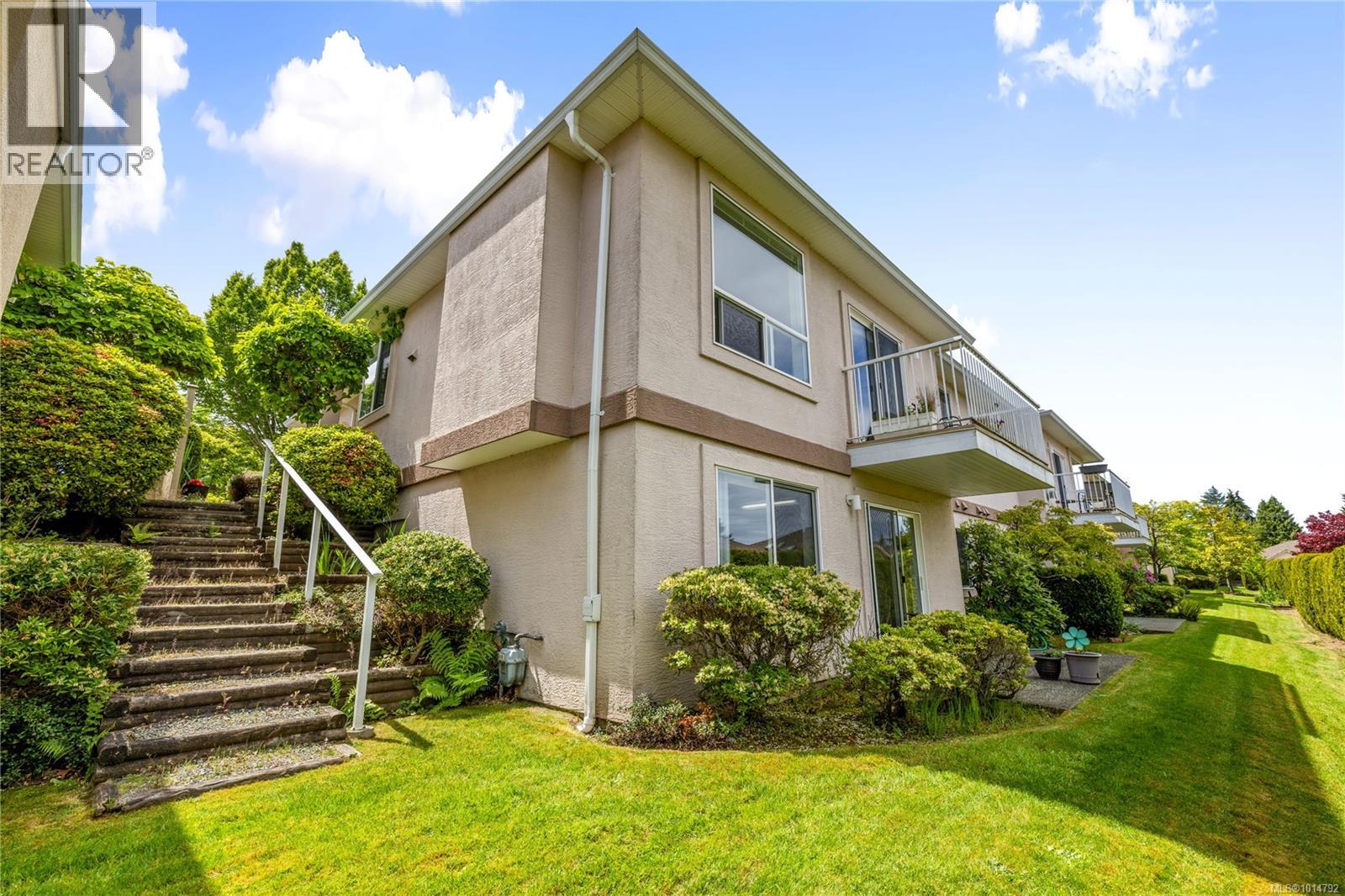 6339 Savary St, Nanaimo