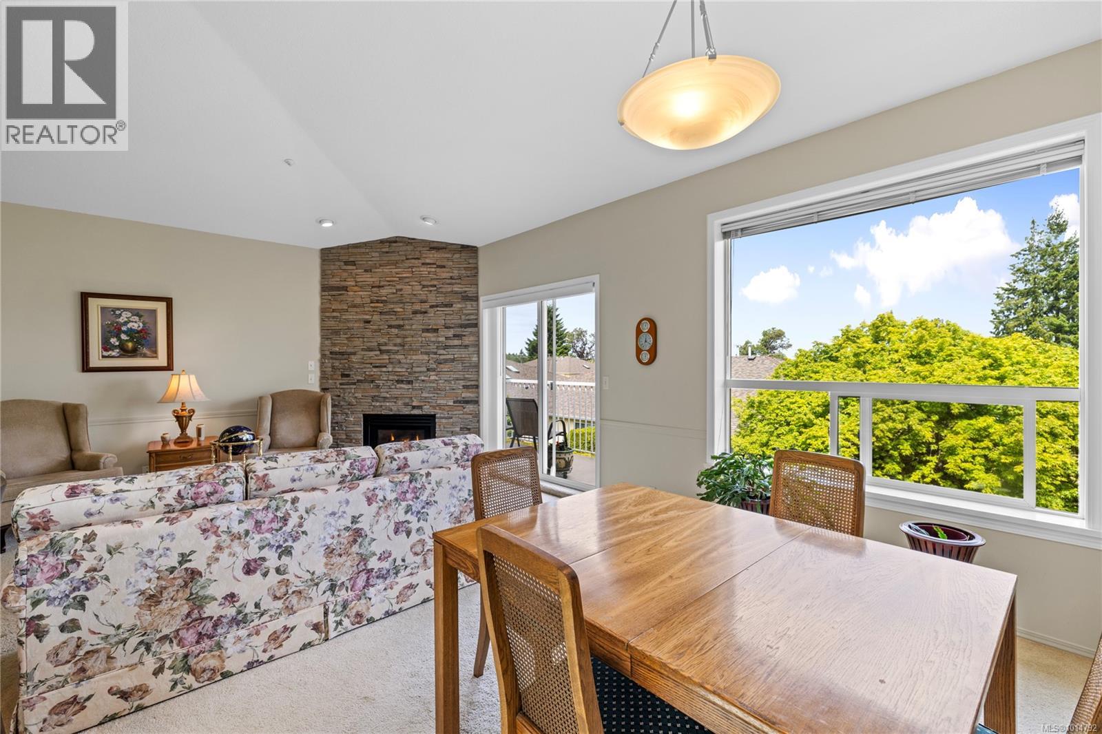 6339 Savary St, Nanaimo