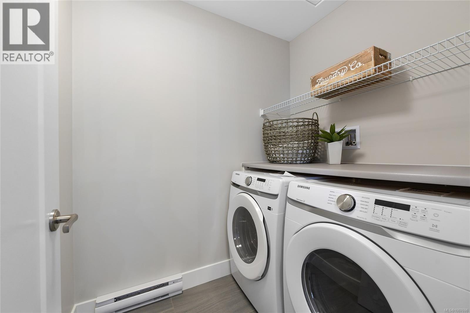 1455 Atlas Dr, Langford