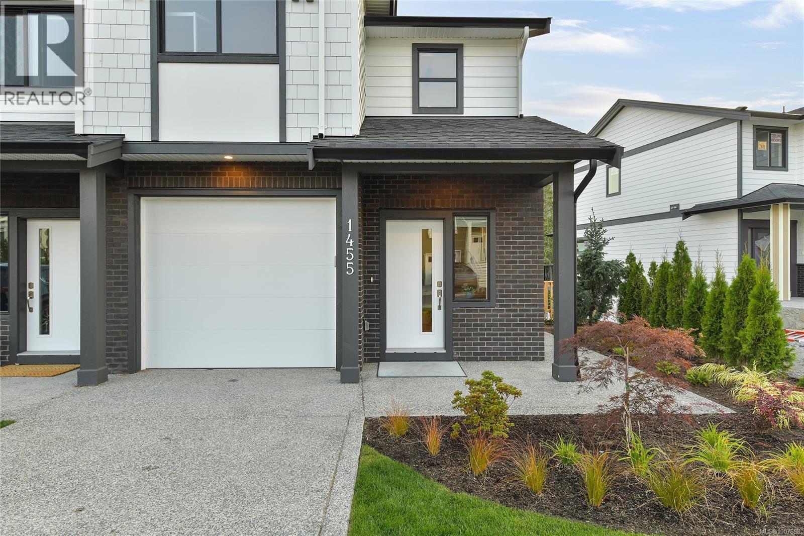 1455 Atlas Dr, Langford