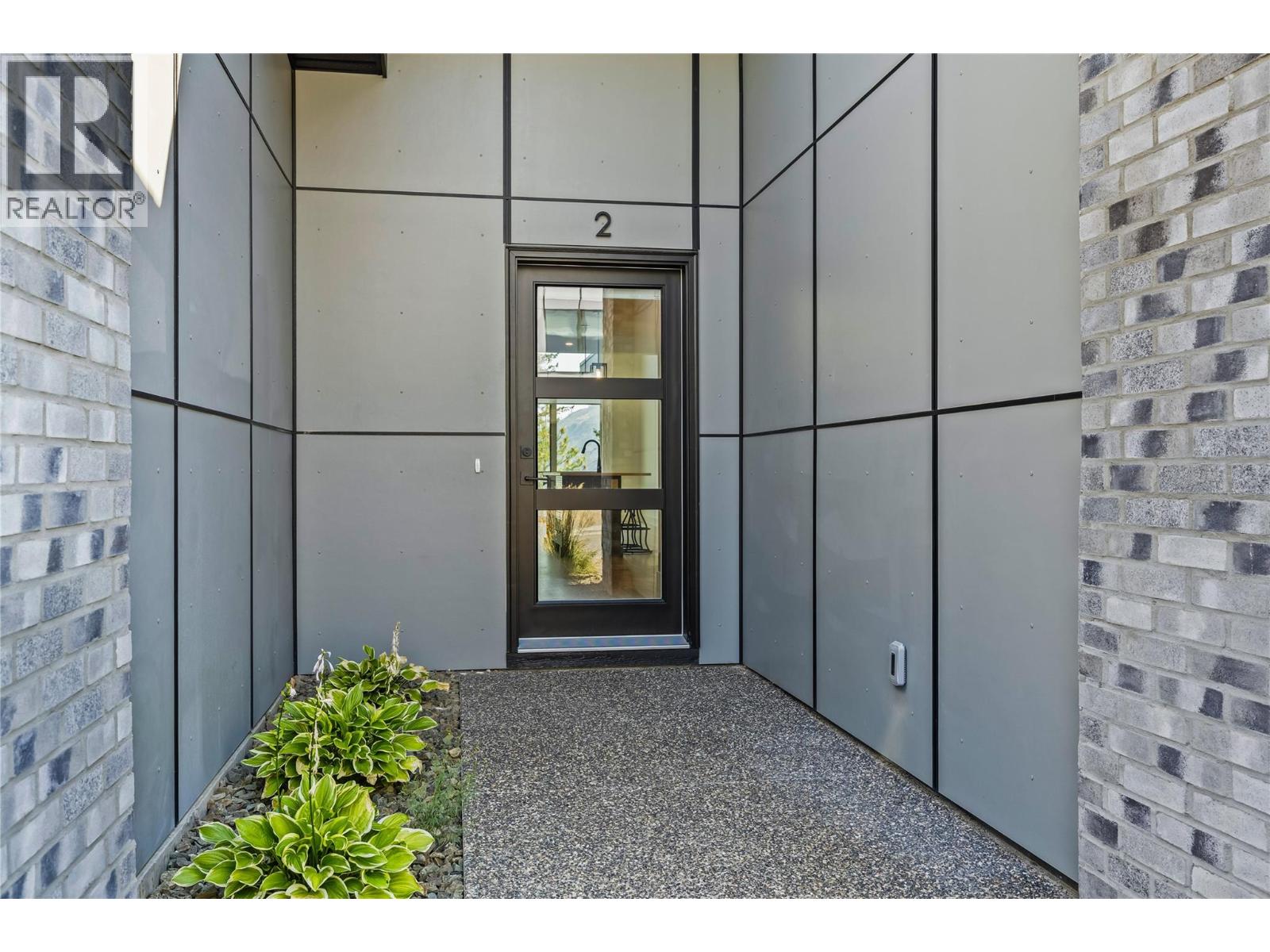 2835 Canyon Crest Drive Unit# 2, West Kelowna