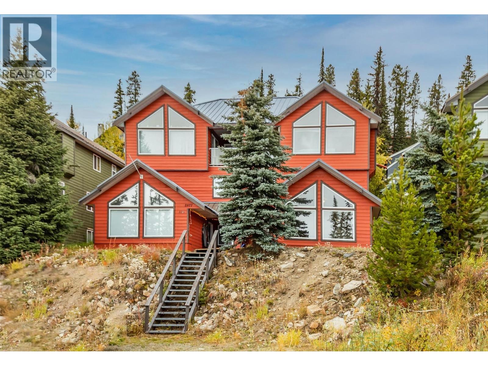 116D 5977 Snow Pines Crescent, Big White