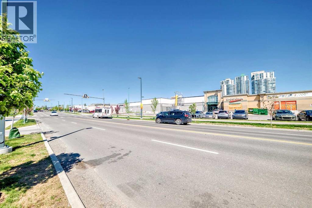 Single Family House for Sale in    Street SW Rosscarrock Calgary 