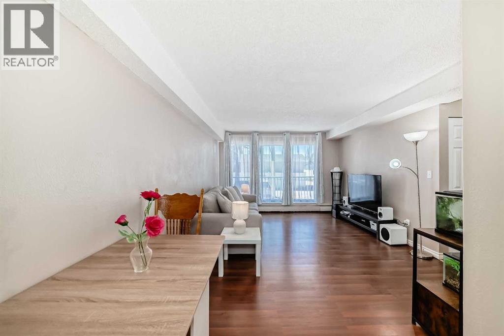 Single Family House for Sale in    Street SW Rosscarrock Calgary 