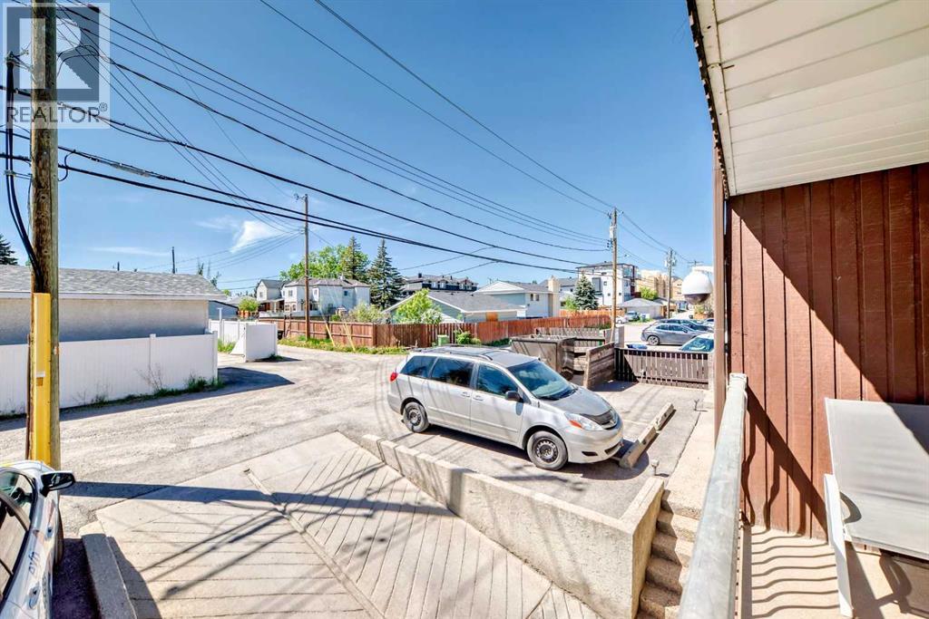 Single Family House for Sale in    Street SW Rosscarrock Calgary 