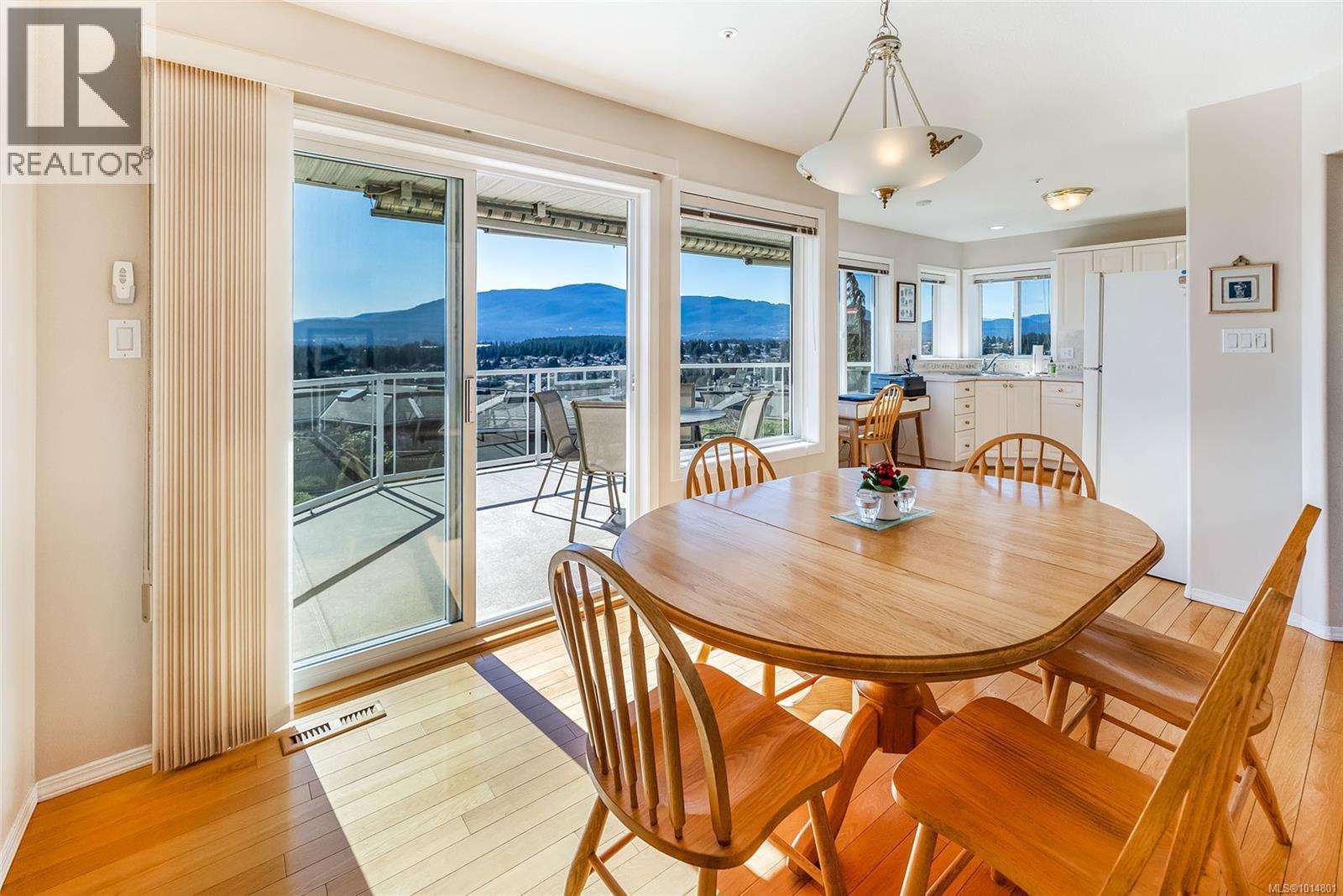3385 Edgewood Dr, Nanaimo