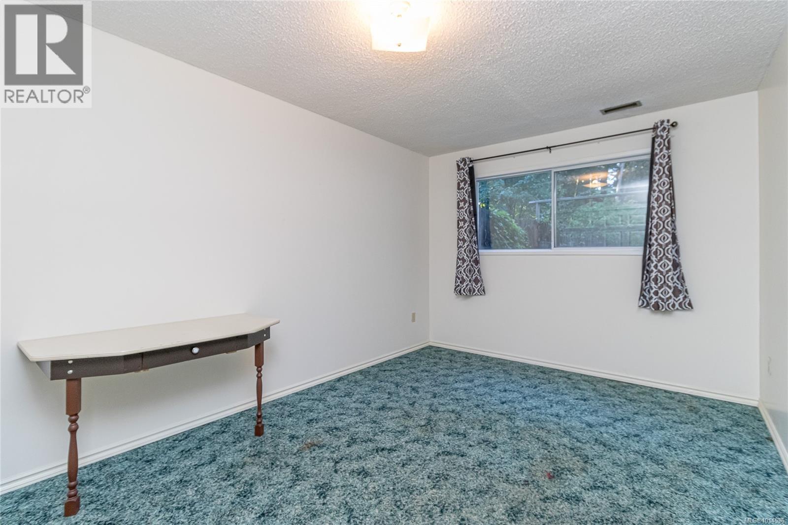 3570 Auchinachie Rd, Duncan