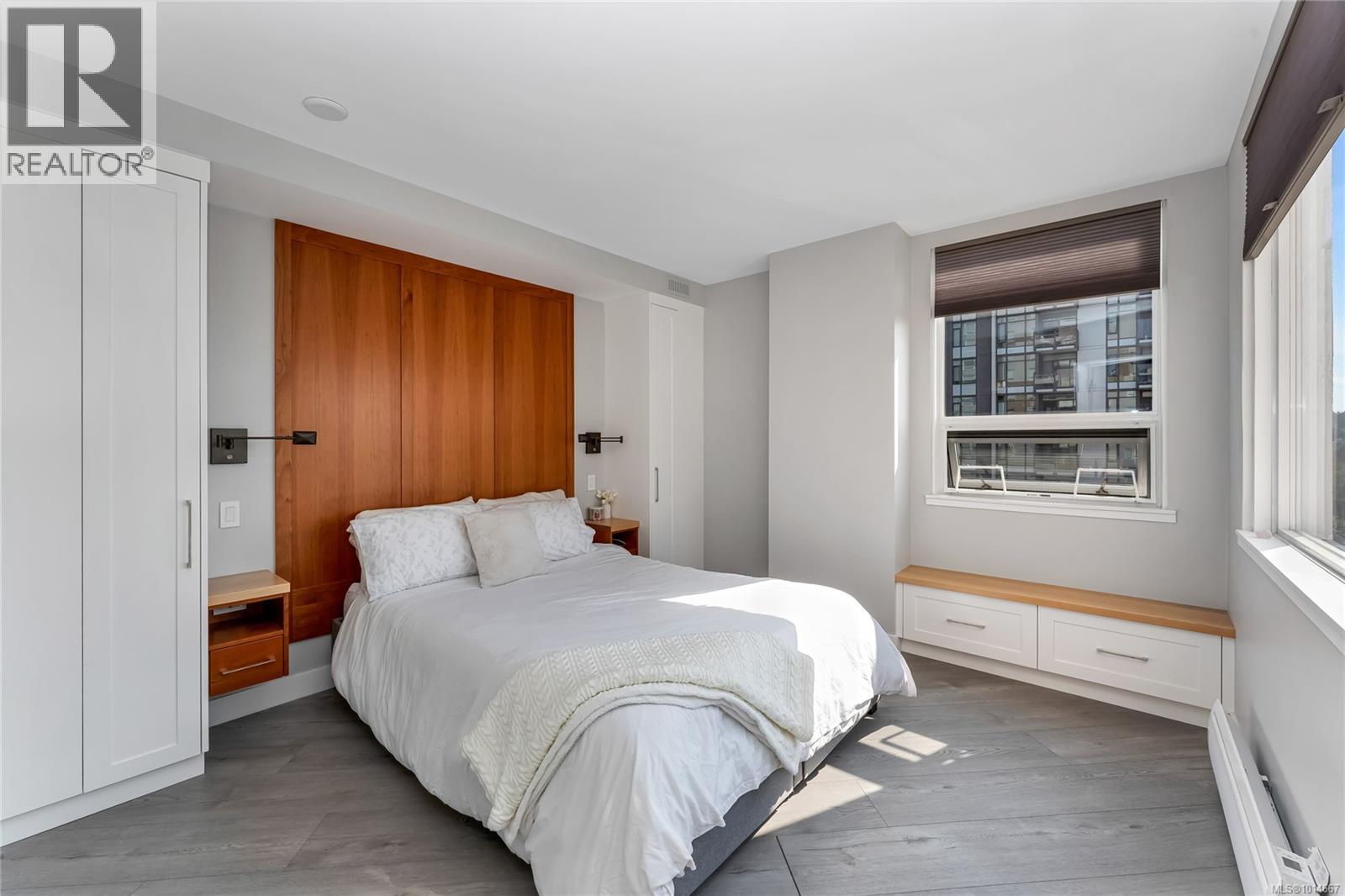 804 930 Yates Street, Victoria