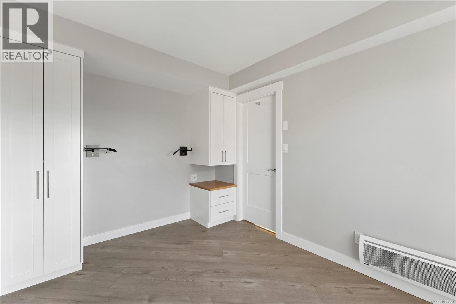 804 930 Yates Street, Victoria
