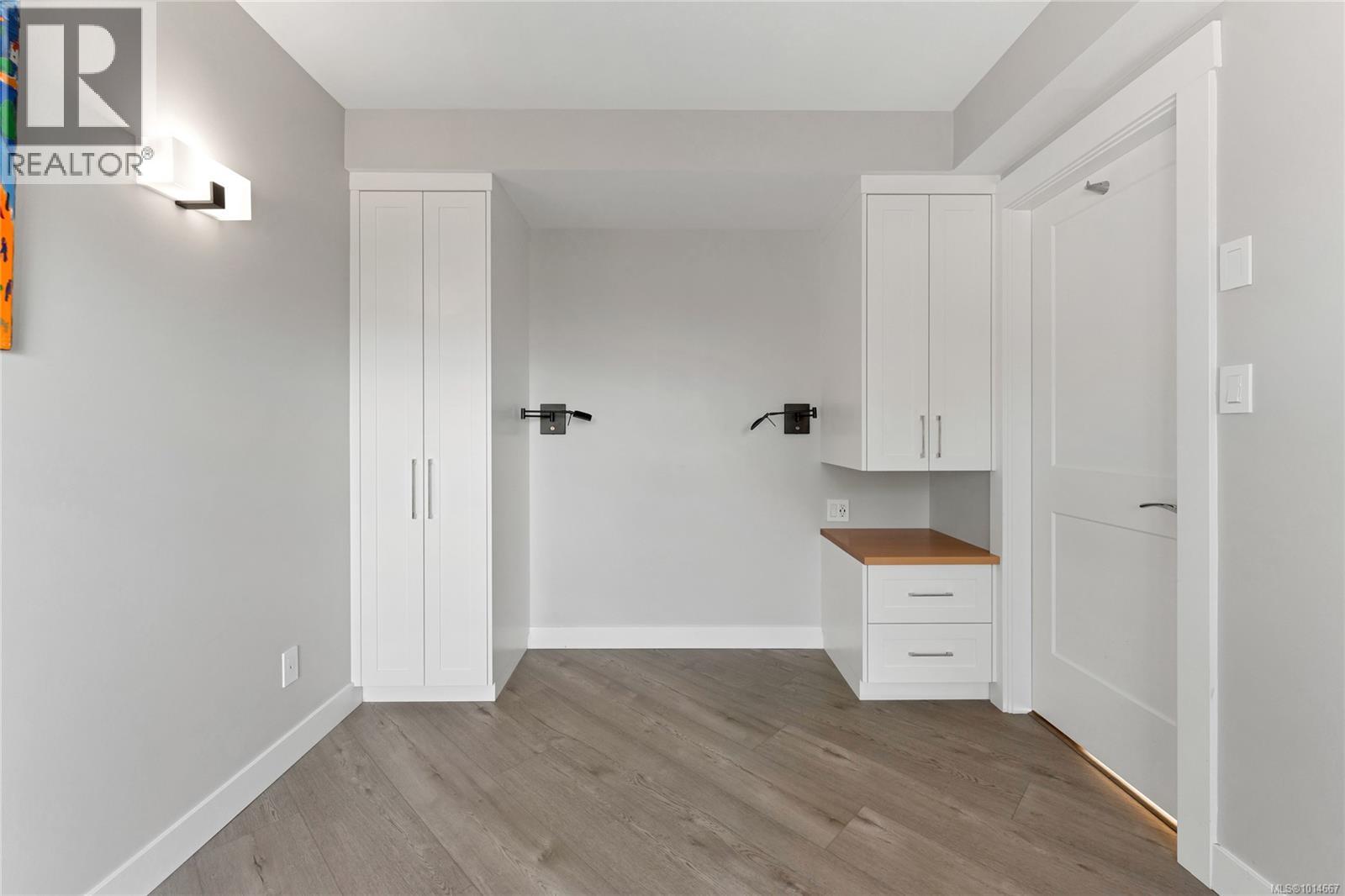 804 930 Yates Street, Victoria