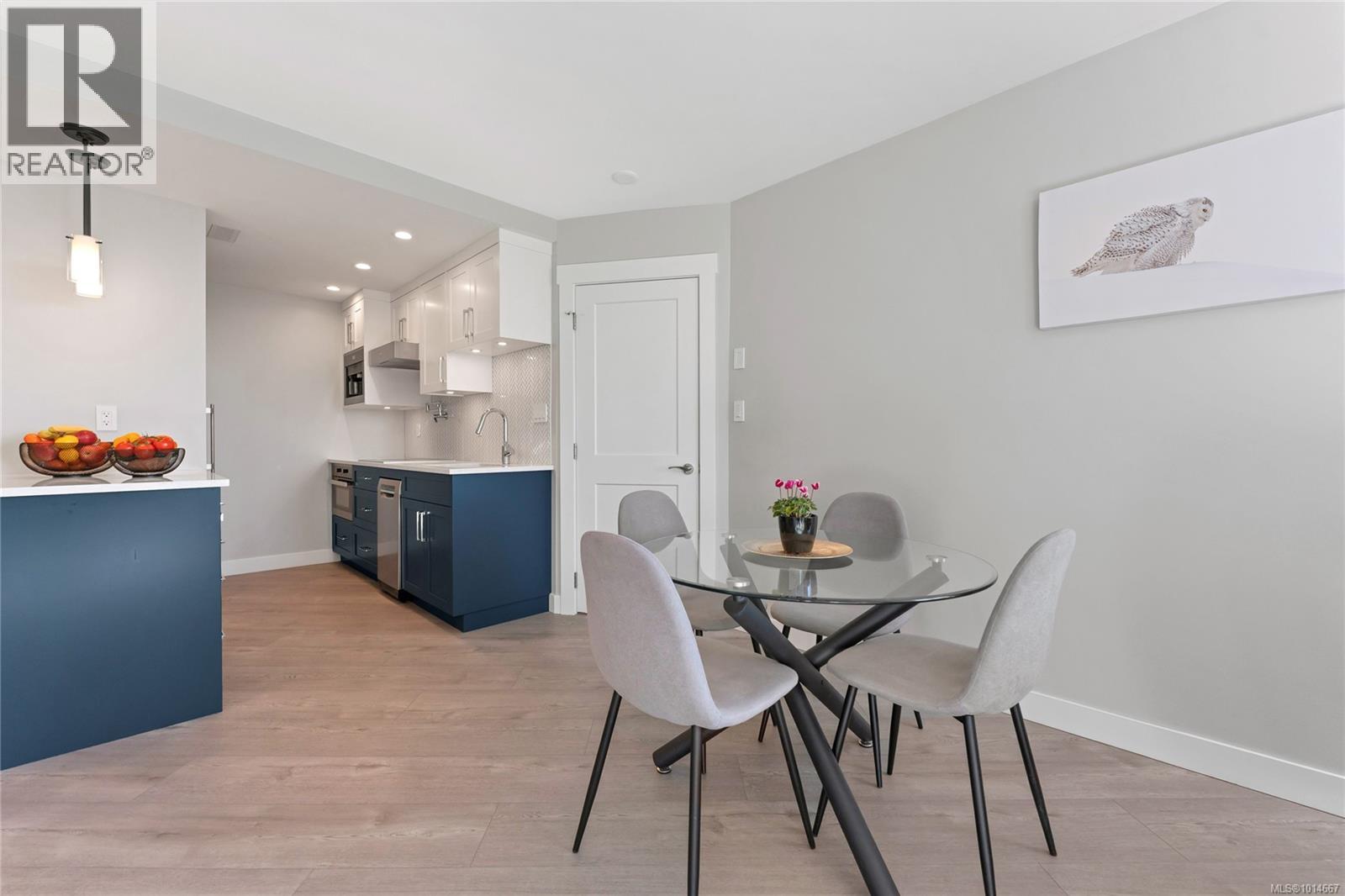 804 930 Yates Street, Victoria