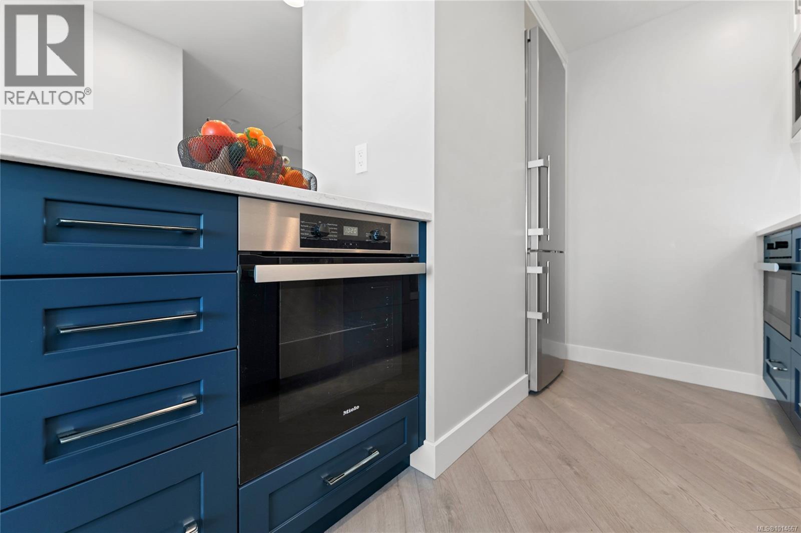 804 930 Yates Street, Victoria