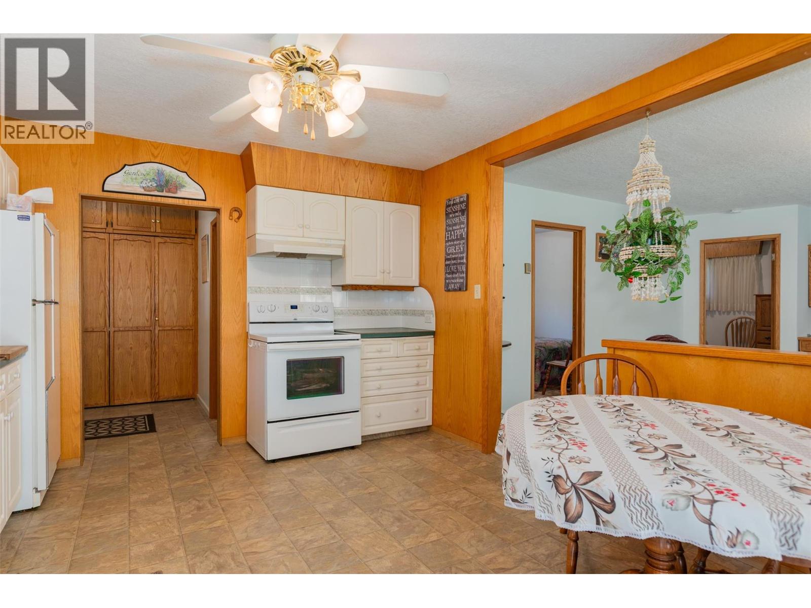 2645 Shoreacres Road, Castlegar