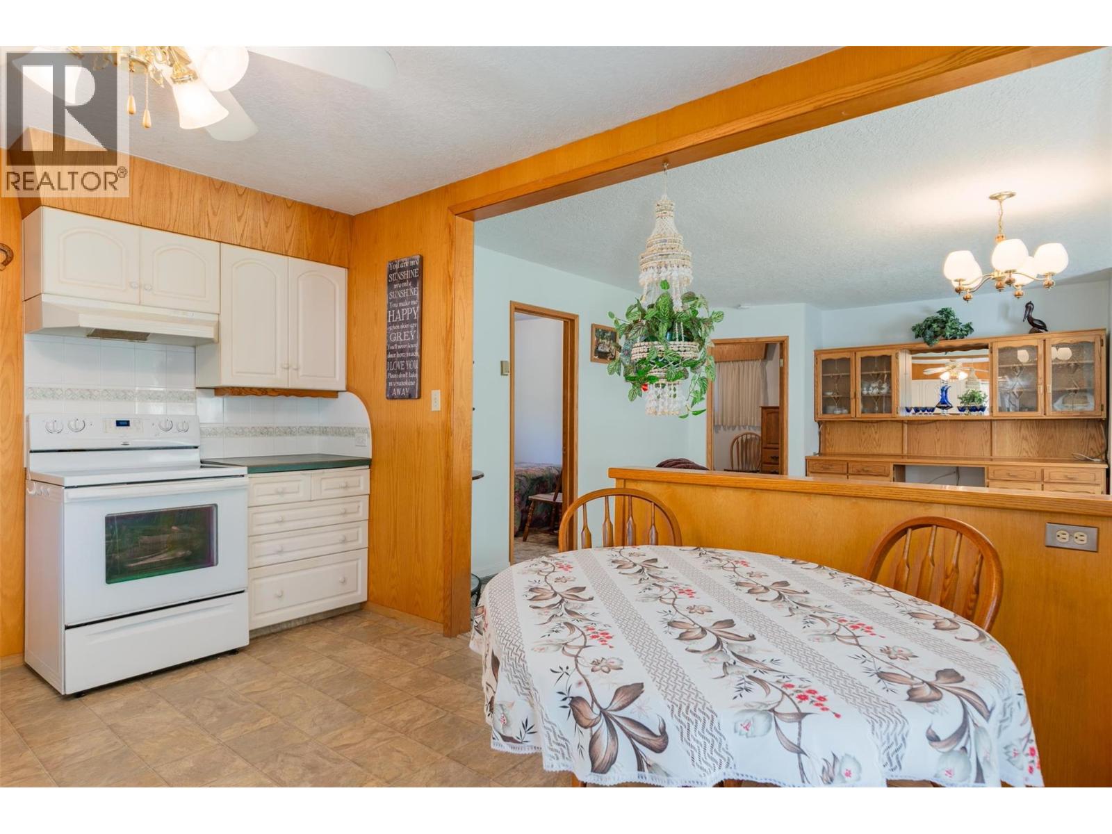 2645 Shoreacres Road, Castlegar