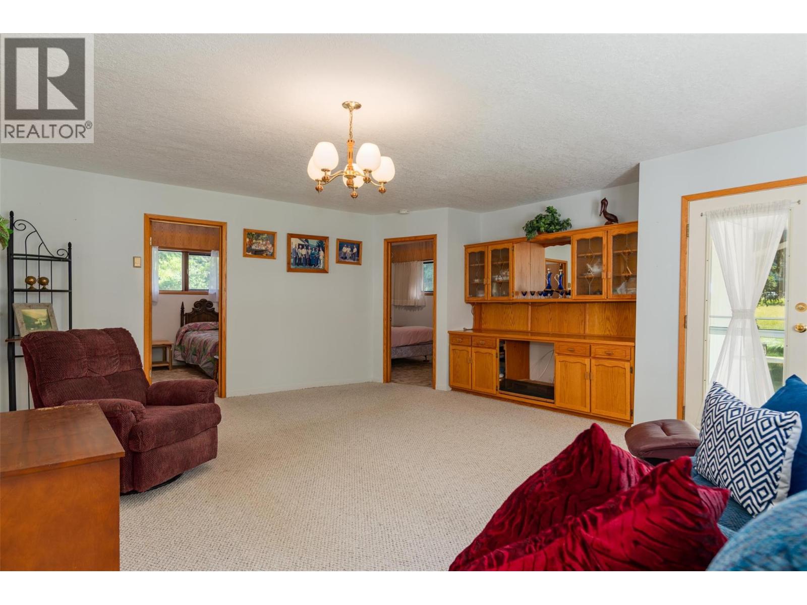 2645 Shoreacres Road, Castlegar