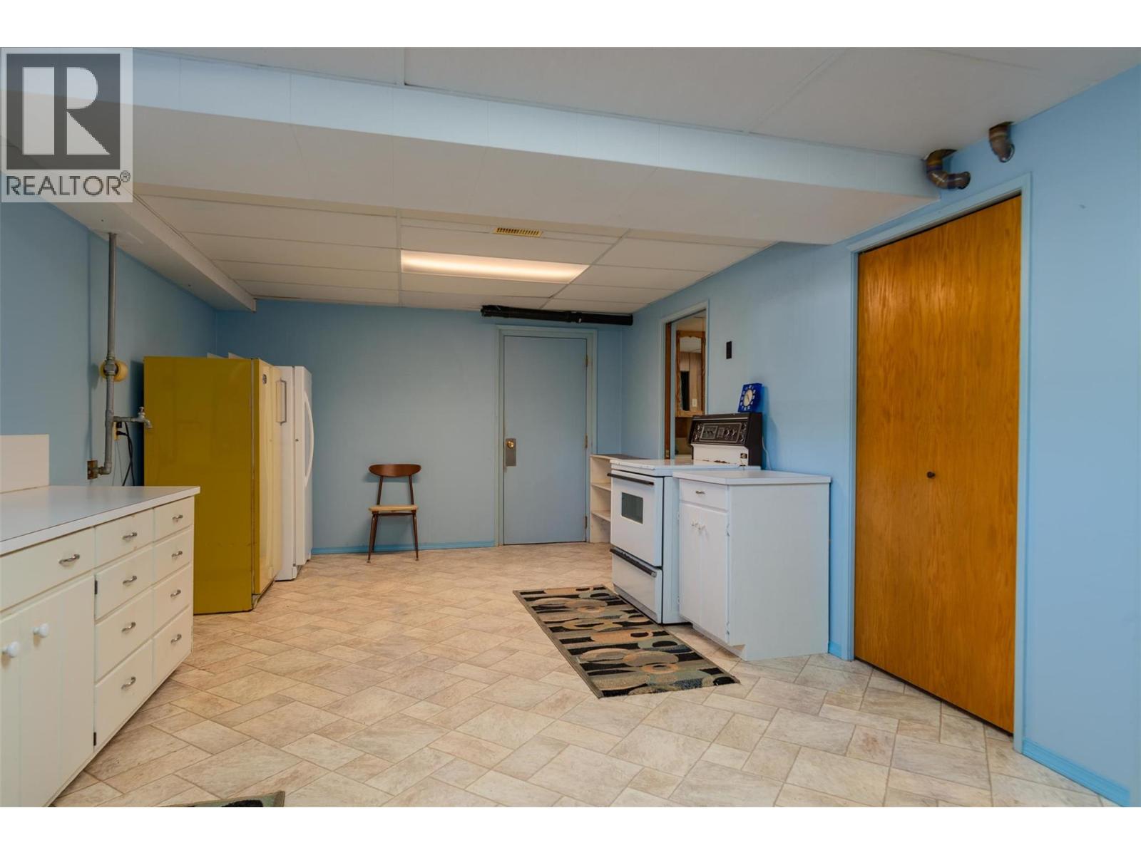 2645 Shoreacres Road, Castlegar