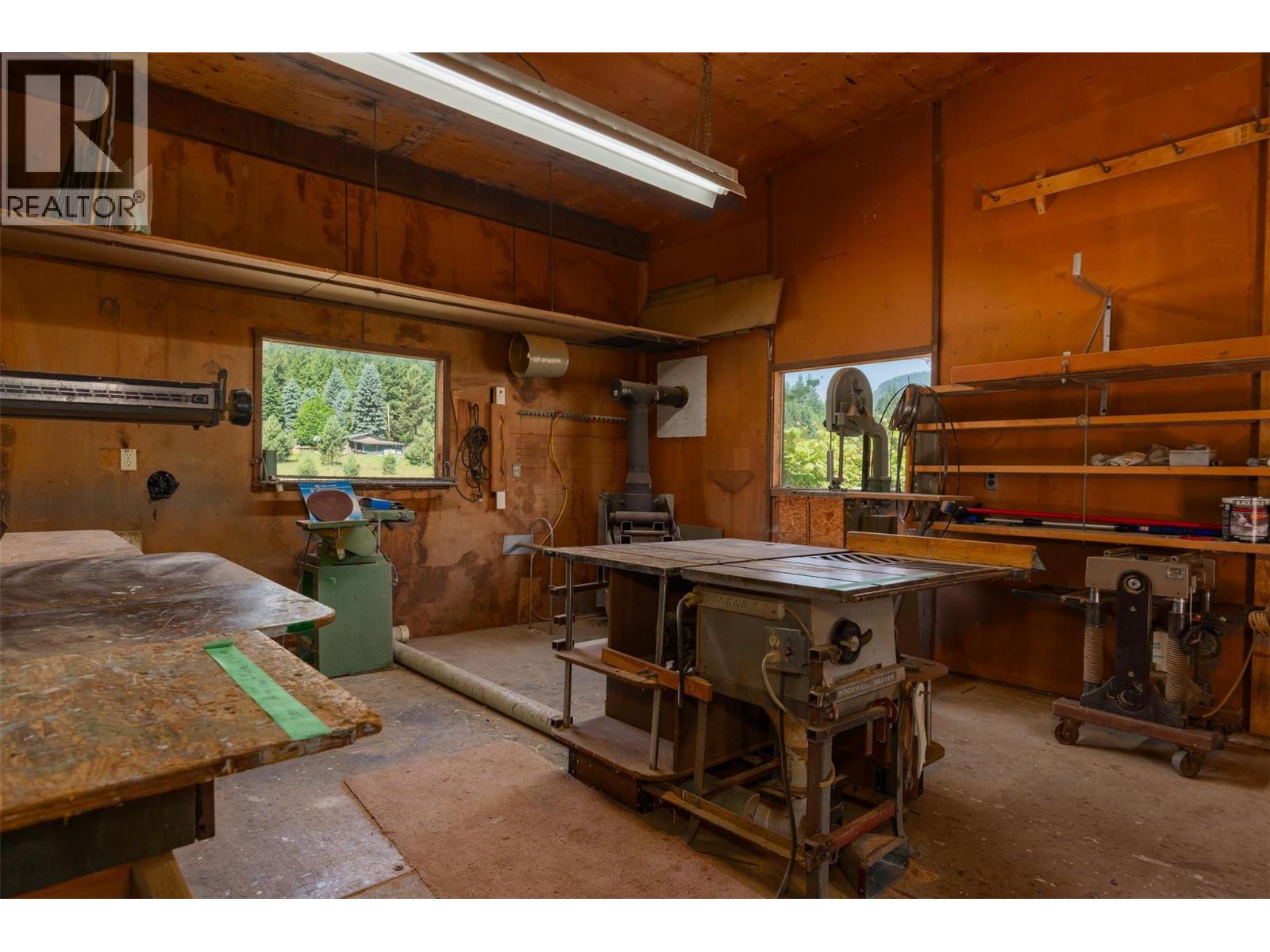 2645 Shoreacres Road, Castlegar