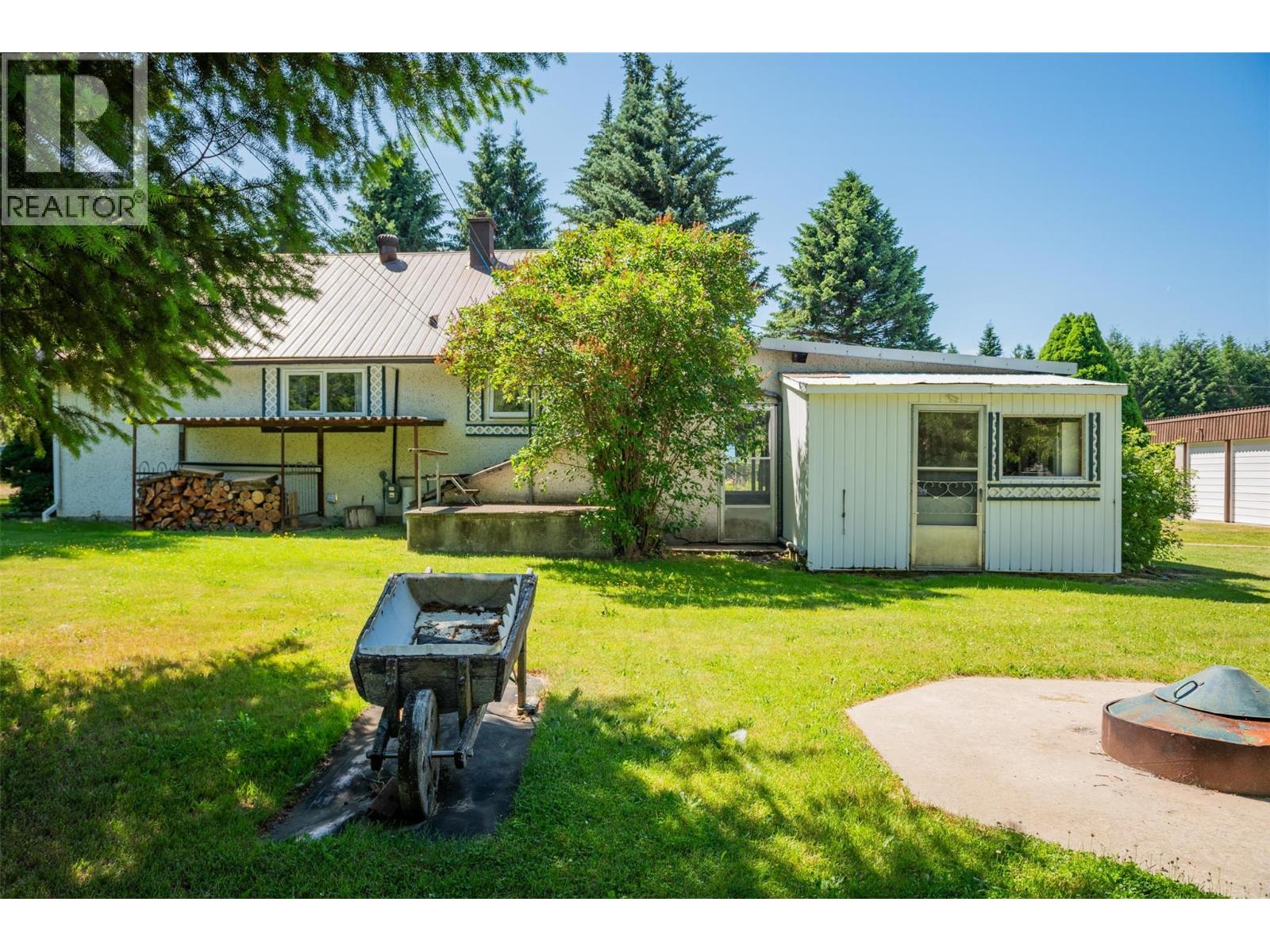 2645 Shoreacres Road, Castlegar