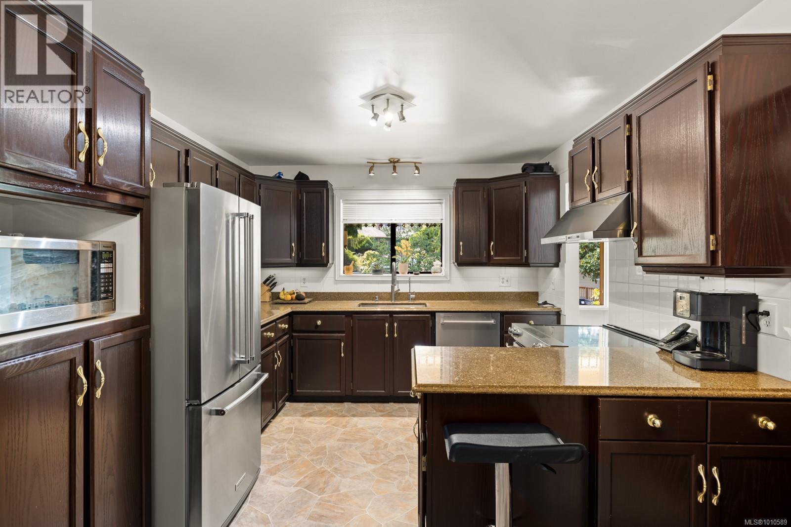 3361 St. Troy Pl, Colwood