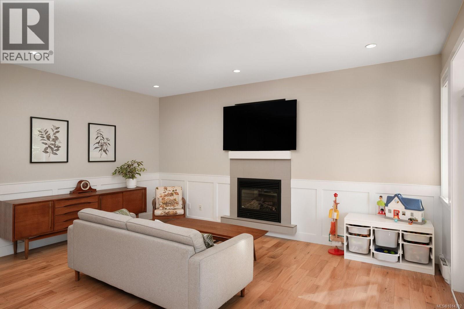 3 555 Niagara Street, Victoria
