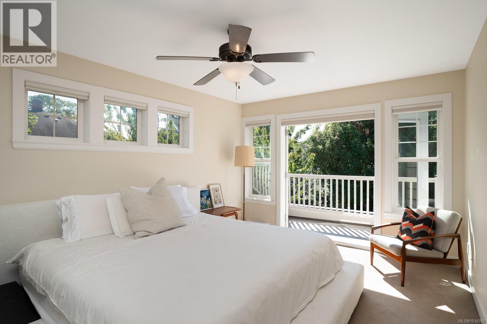 3 555 Niagara Street, Victoria