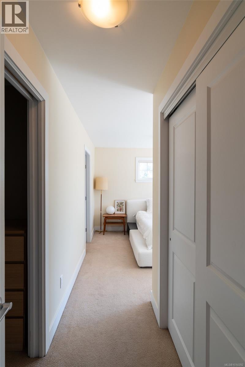3 555 Niagara Street, Victoria