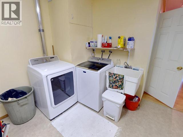 4062 ALGERINE PLACE, Powell River