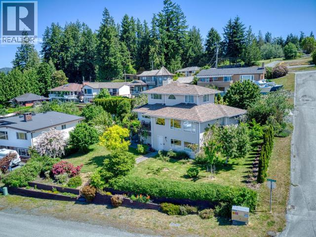 4062 ALGERINE PLACE, Powell River