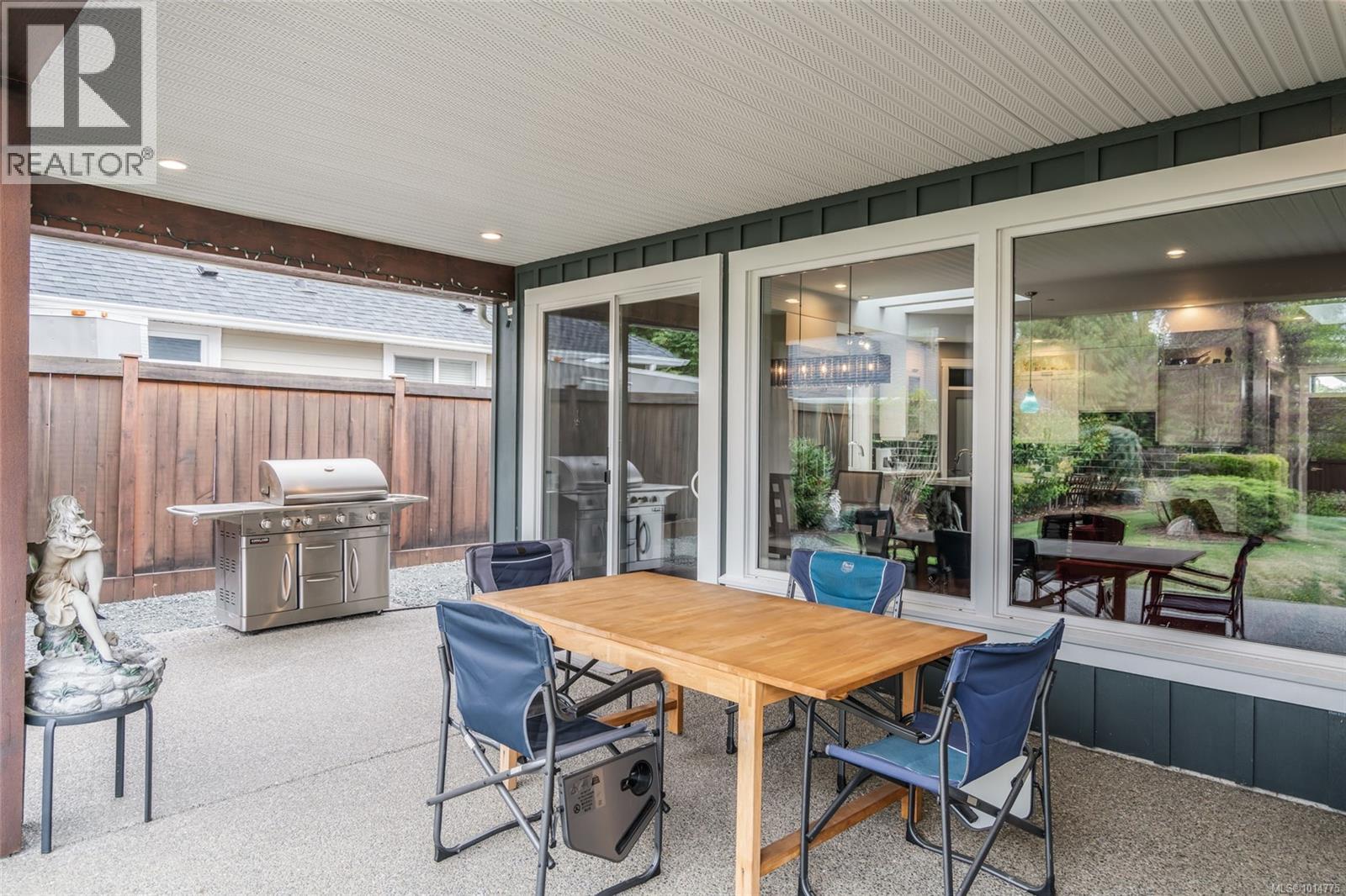 166 Skylark Ave, Parksville