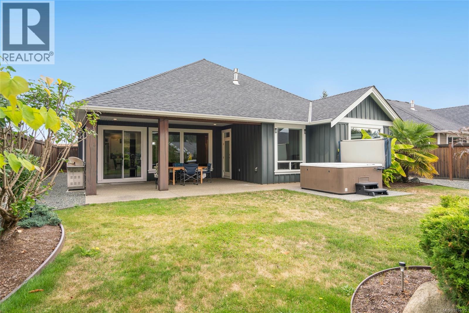 166 Skylark Ave, Parksville