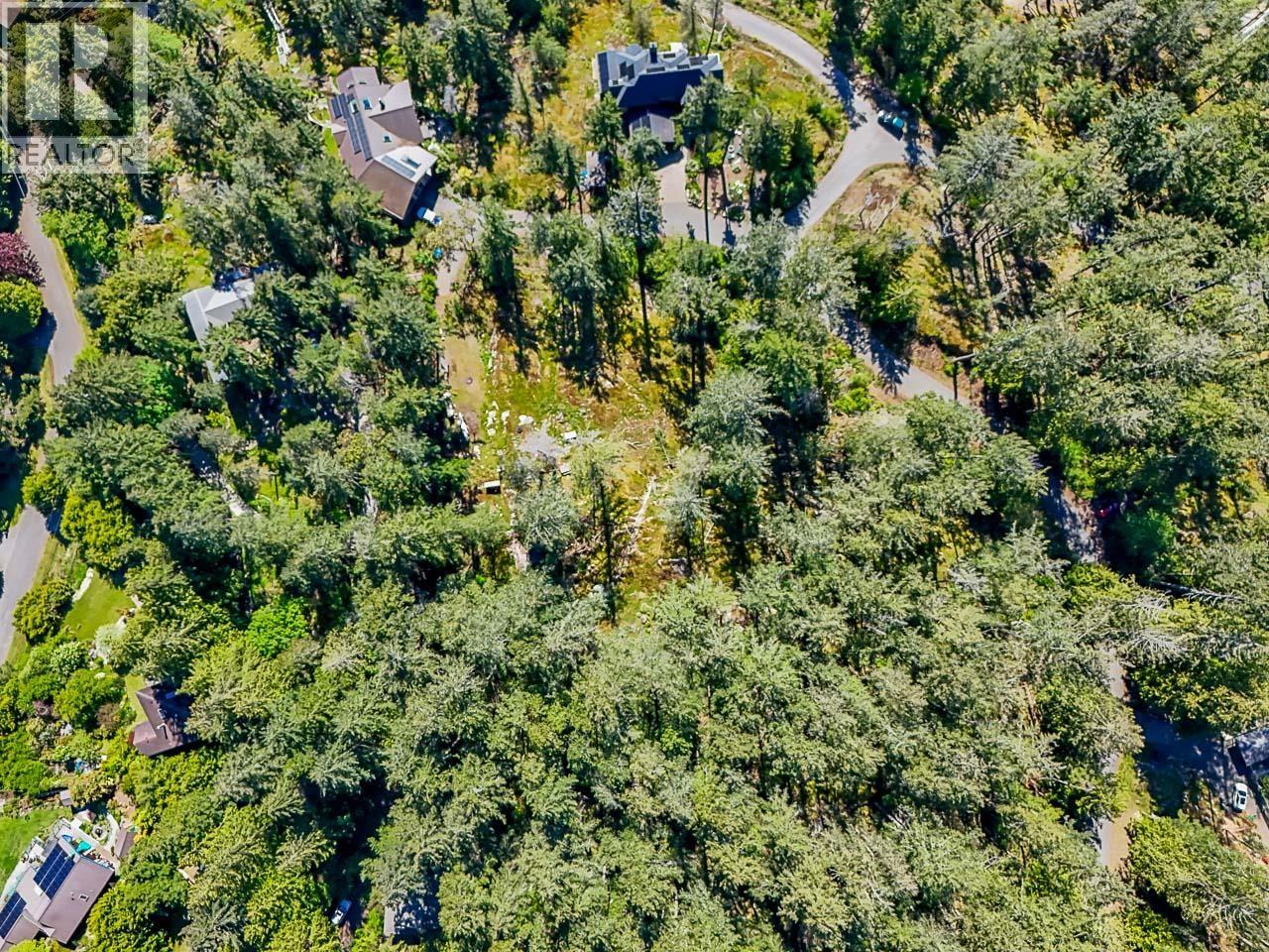 1795 EMILY LANE, Bowen Island