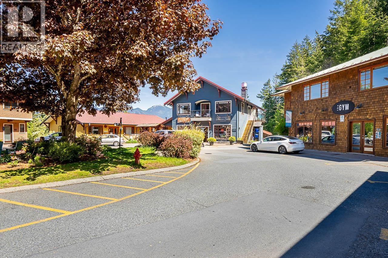 1795 EMILY LANE, Bowen Island