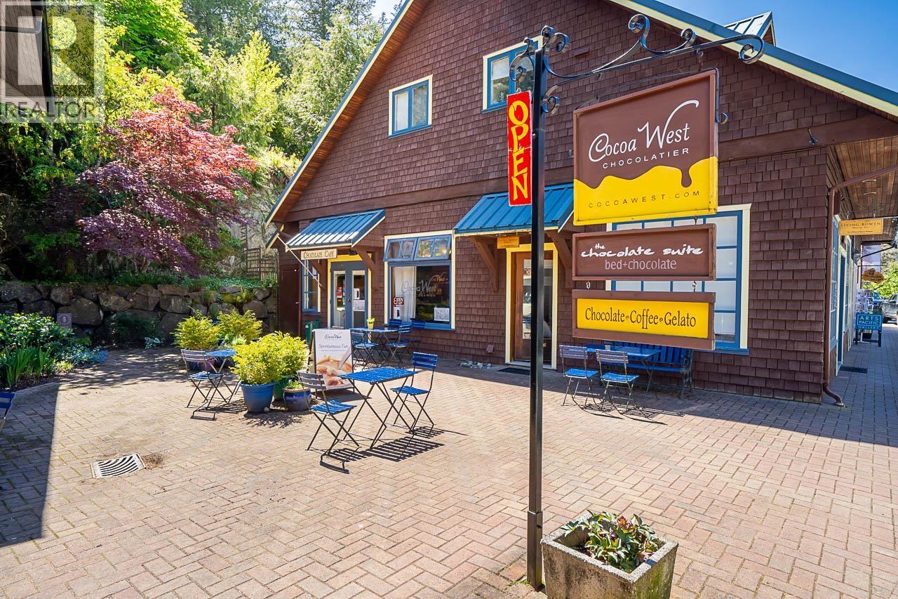 1795 EMILY LANE, Bowen Island