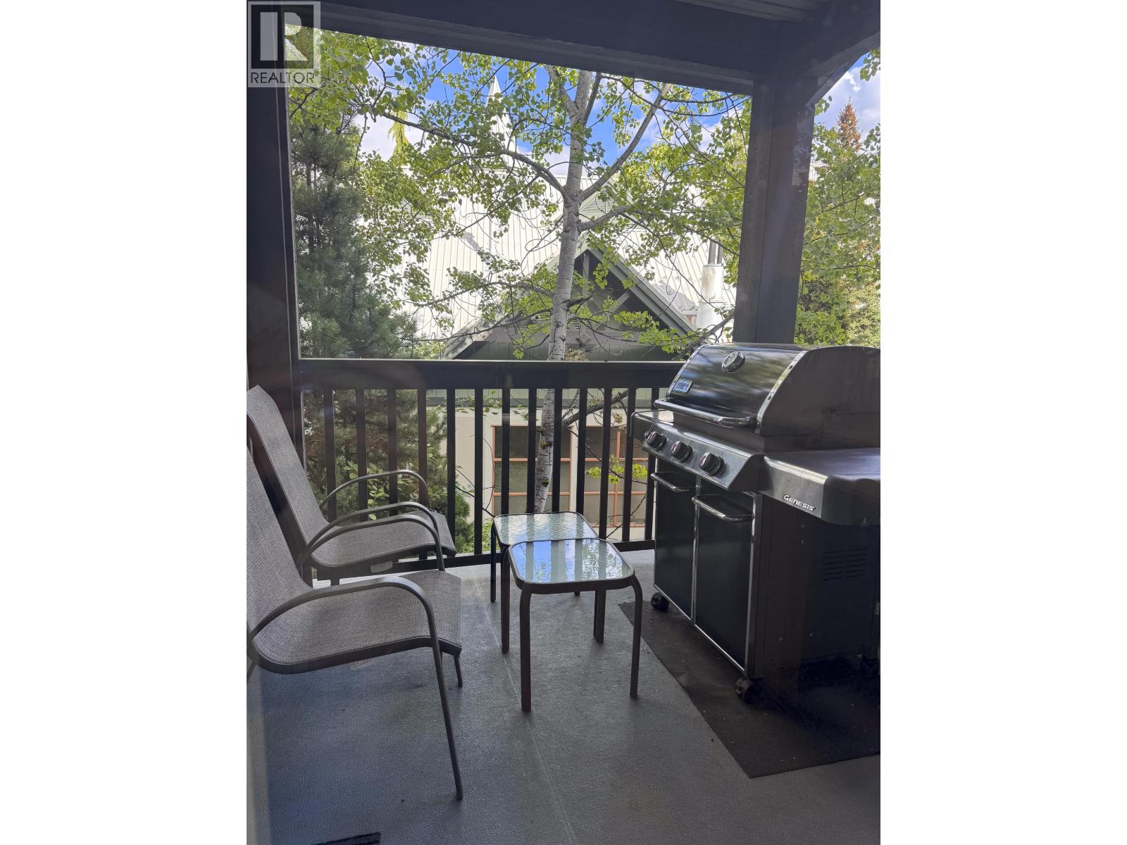 House in Whistler - Image 13