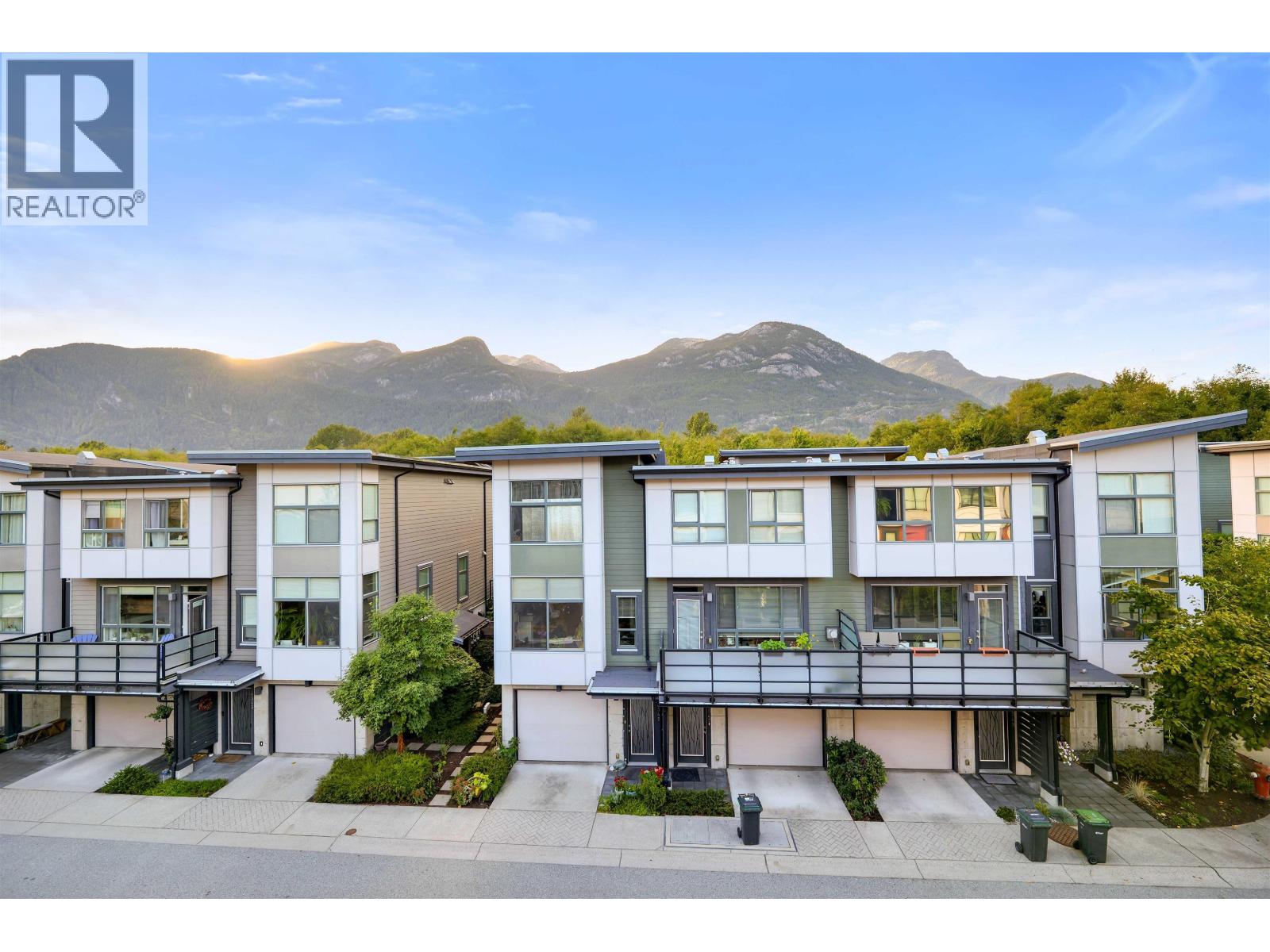 38344 SUMMITS VIEW DRIVE, Squamish