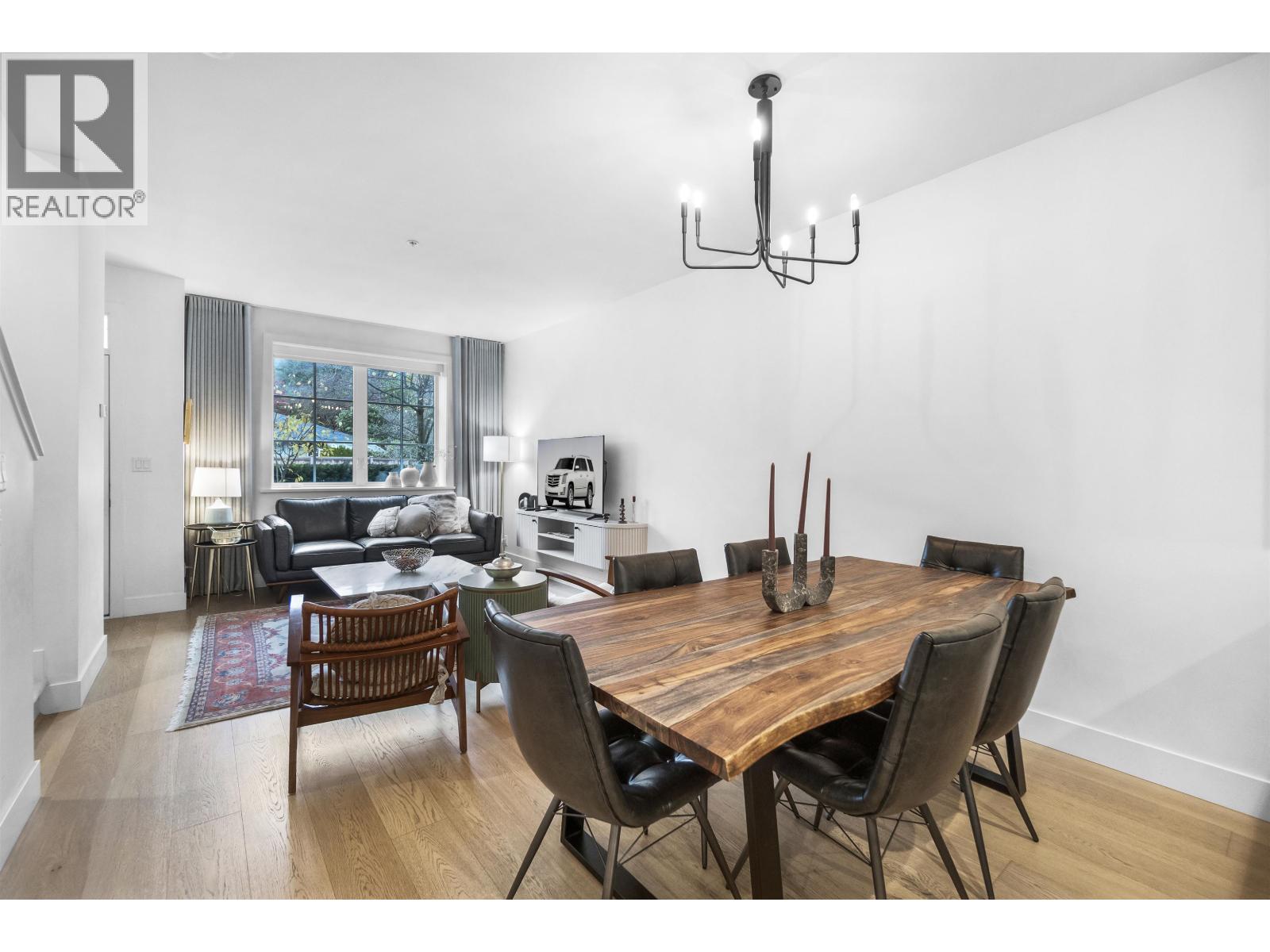 5 1133 RIDGEWOOD DRIVE, North Vancouver