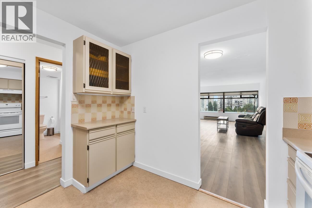 803 615 BELMONT STREET, New Westminster