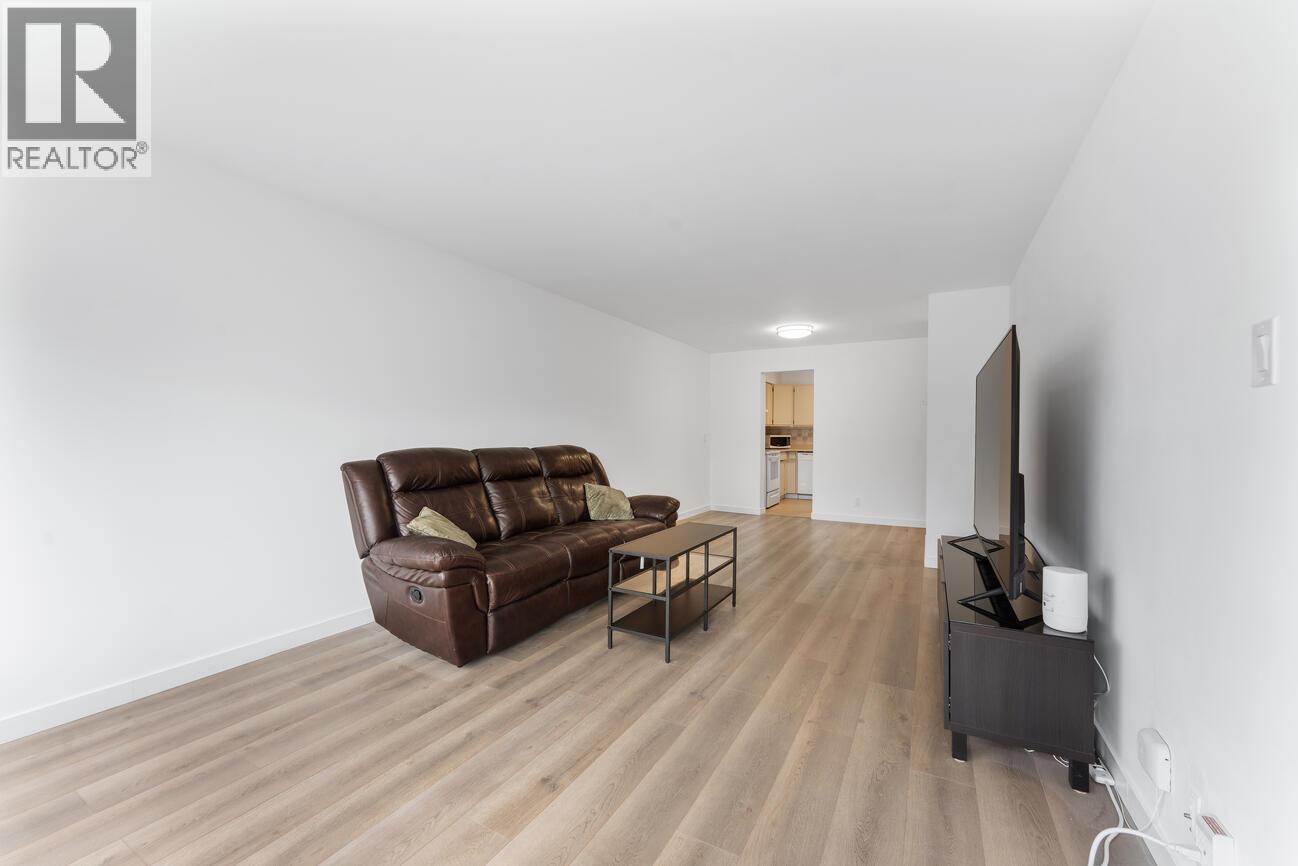 803 615 BELMONT STREET, New Westminster