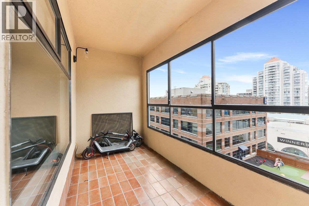 803 615 BELMONT STREET, New Westminster