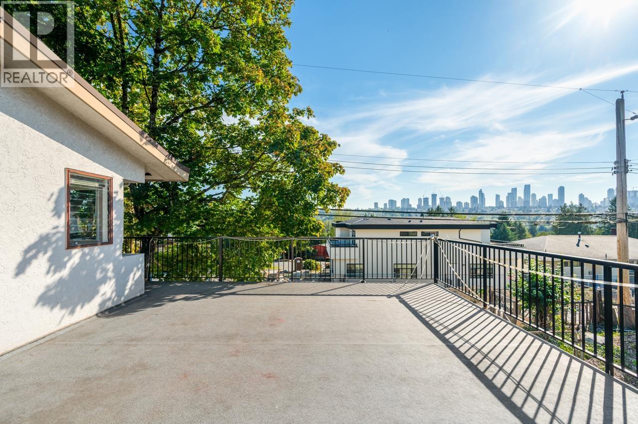 4325 MAHON AVENUE, Burnaby