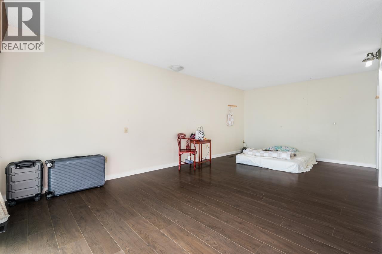 4325 MAHON AVENUE, Burnaby