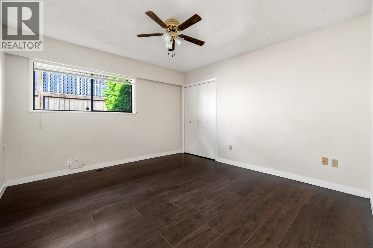 4325 MAHON AVENUE, Burnaby